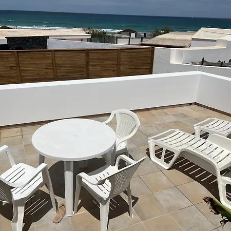 Apartment In Famara