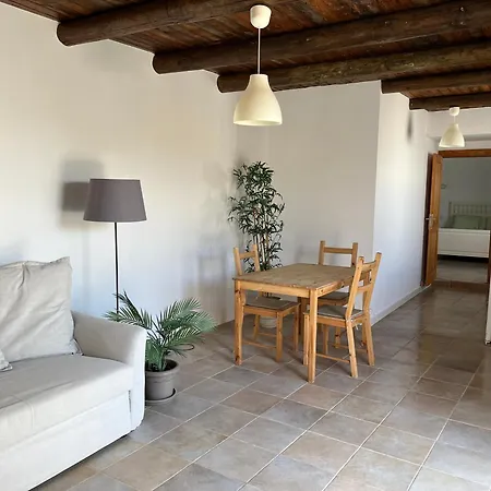 Apartment In Famara